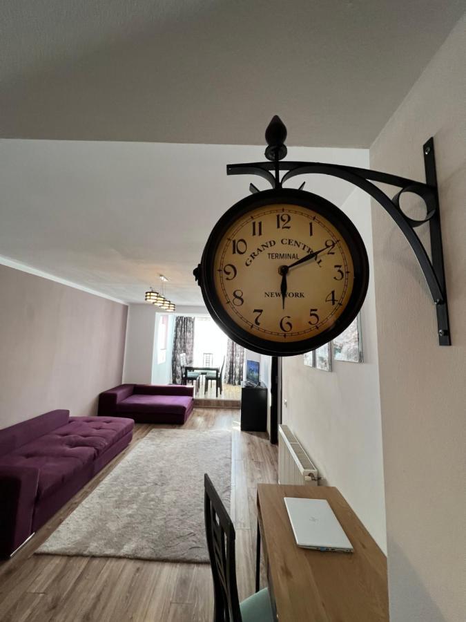 Nordic Sunny Apartment Suceava Exterior foto